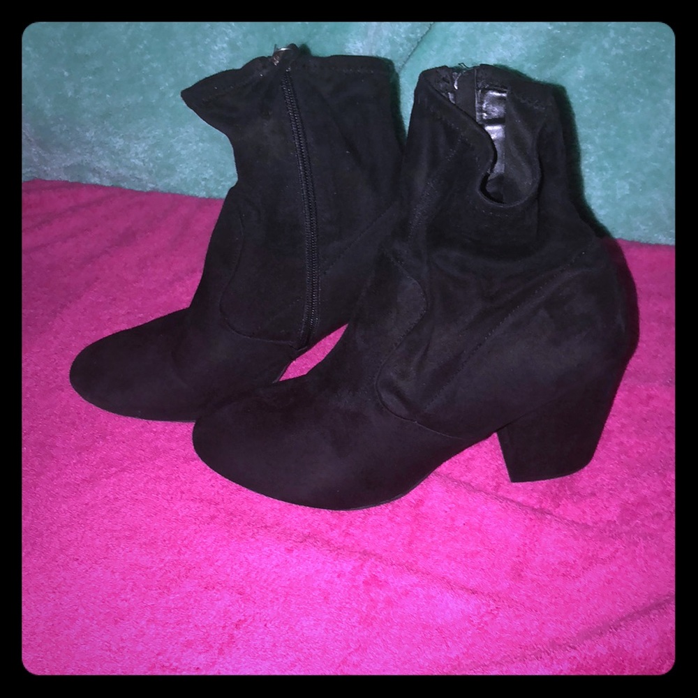 Chunky heeled boots